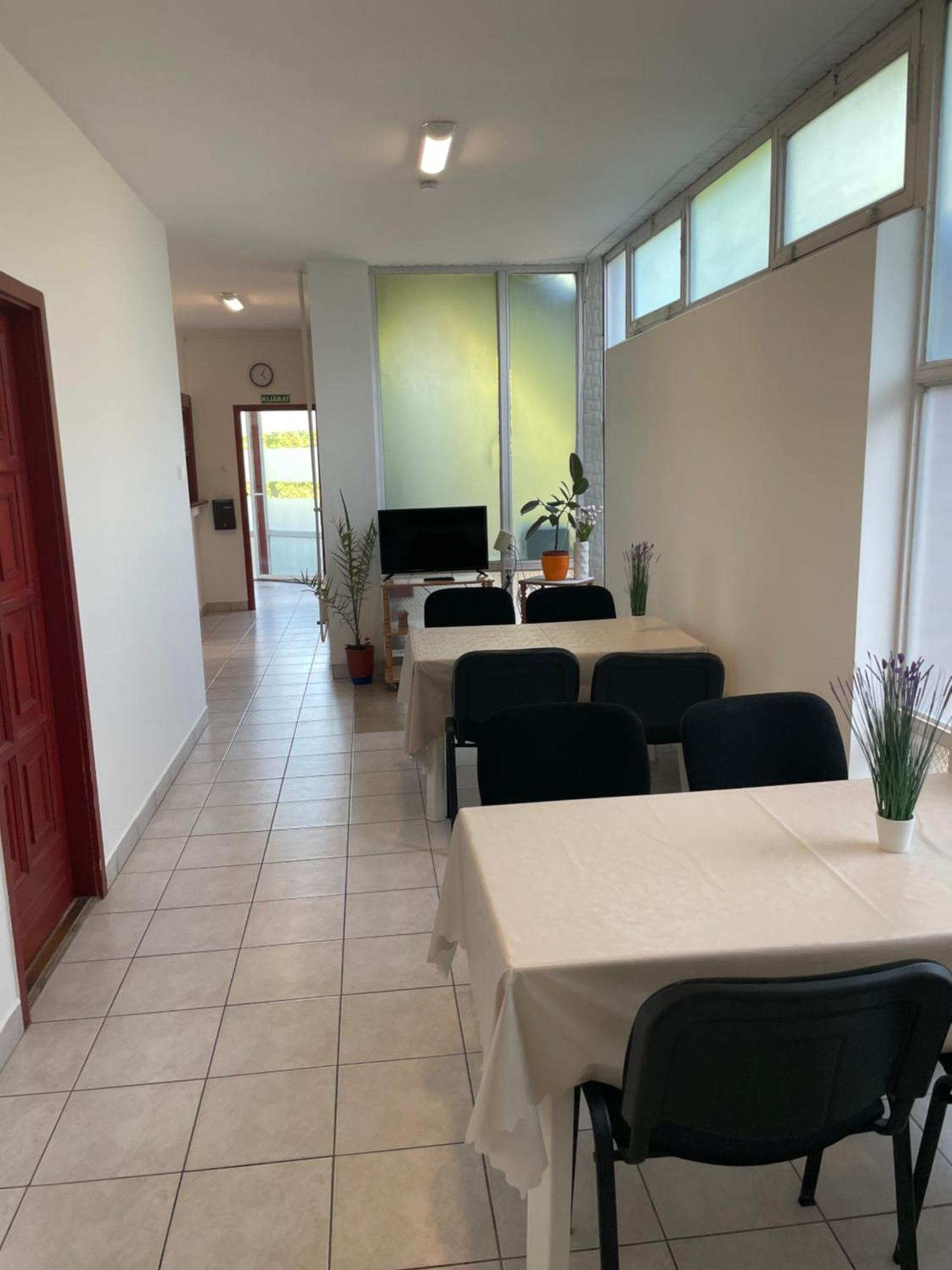 Alom Vendeghaz Hotel Dunaújváros Kültér fotó