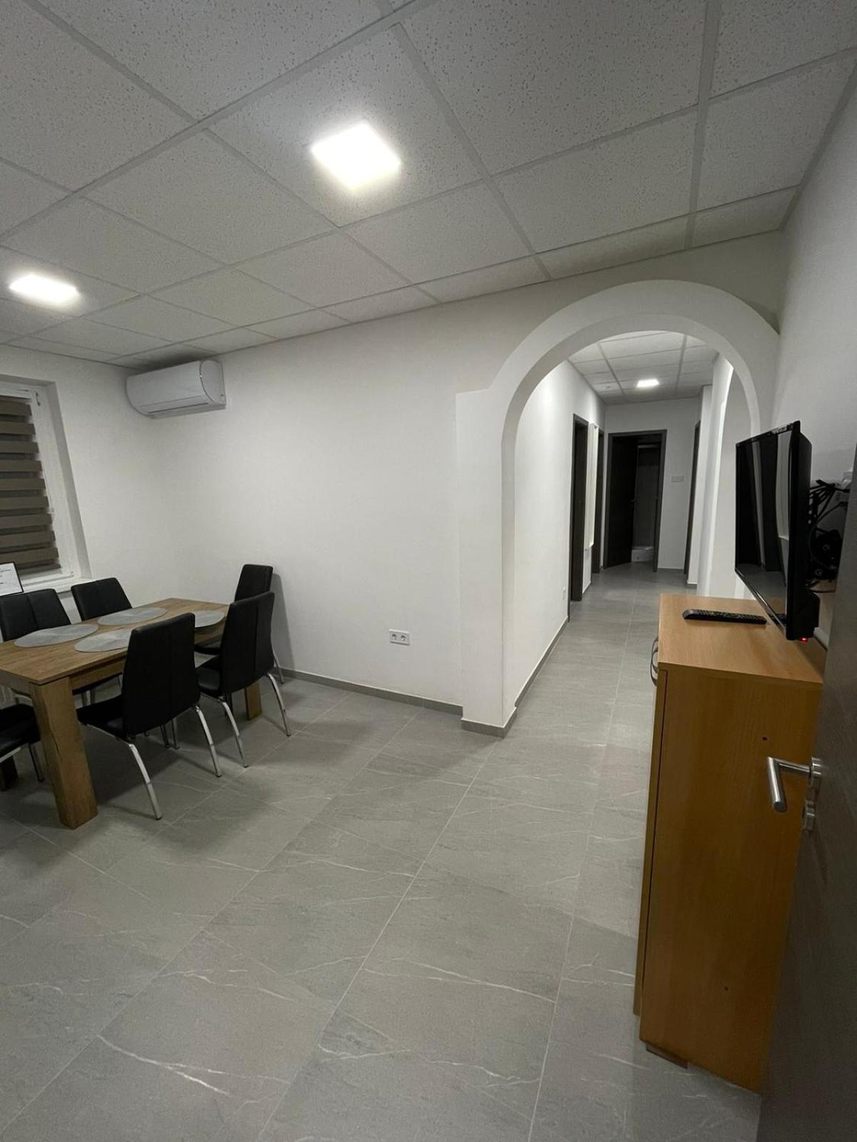 Alom Vendeghaz Hotel Dunaújváros Kültér fotó