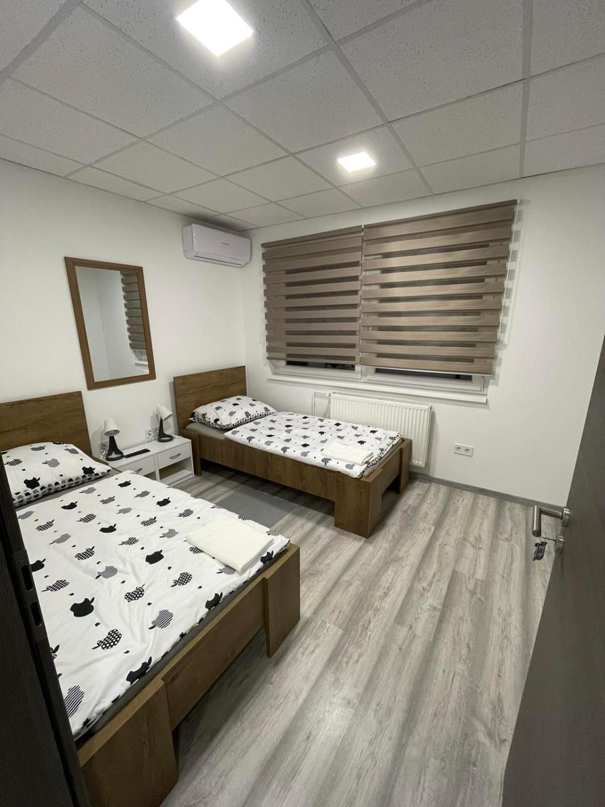 Alom Vendeghaz Hotel Dunaújváros Kültér fotó